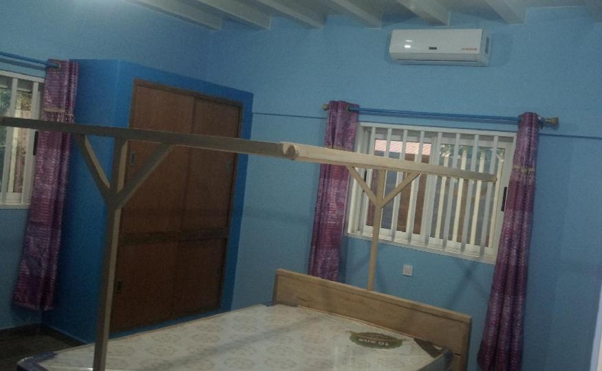Maison Charlotte Forever Chambre D'Hotes Chez Un Couple Belgo Togolais Λομέ Εξωτερικό φωτογραφία